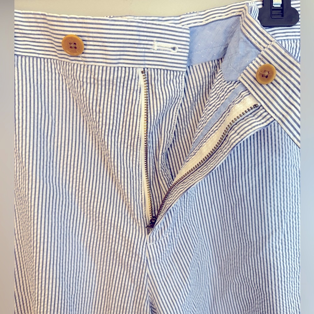 Brooks Brothers Blue and White Striped Flat Front Bermuda Men’s Shorts Size W38 - Picture 6 of 10